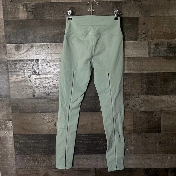 SOLD ALO Yoga Dash High Waisted Leggings Medium - Picture 4 of 6